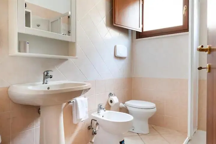 Casa Nadia - Incantevole Appartamento Con Giardino Guardistallo Italy